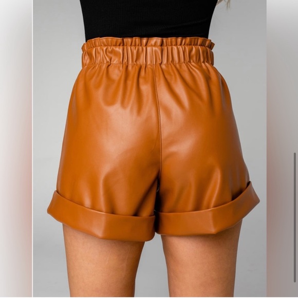 NWT buddy love Peyton Mocha Vegan Leather Shorts - size XS - Picture 4 of 8